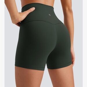 HeyNuts High-Waisted Green Women's Shorts
